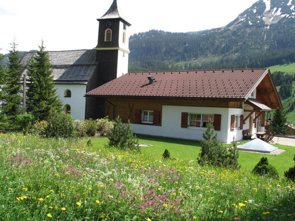 Triendlhof Hotel Zöblen Eksteriør billede